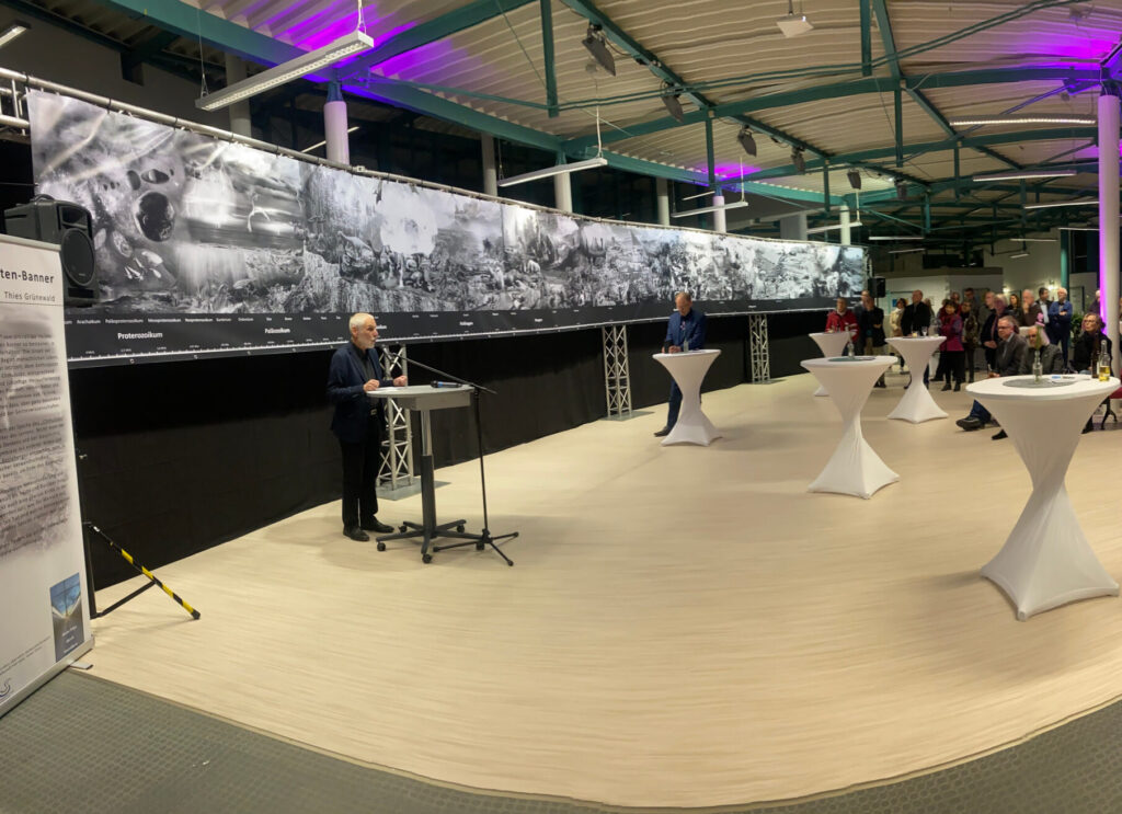 Eröffnungsveranstaltung Korridore (UR)